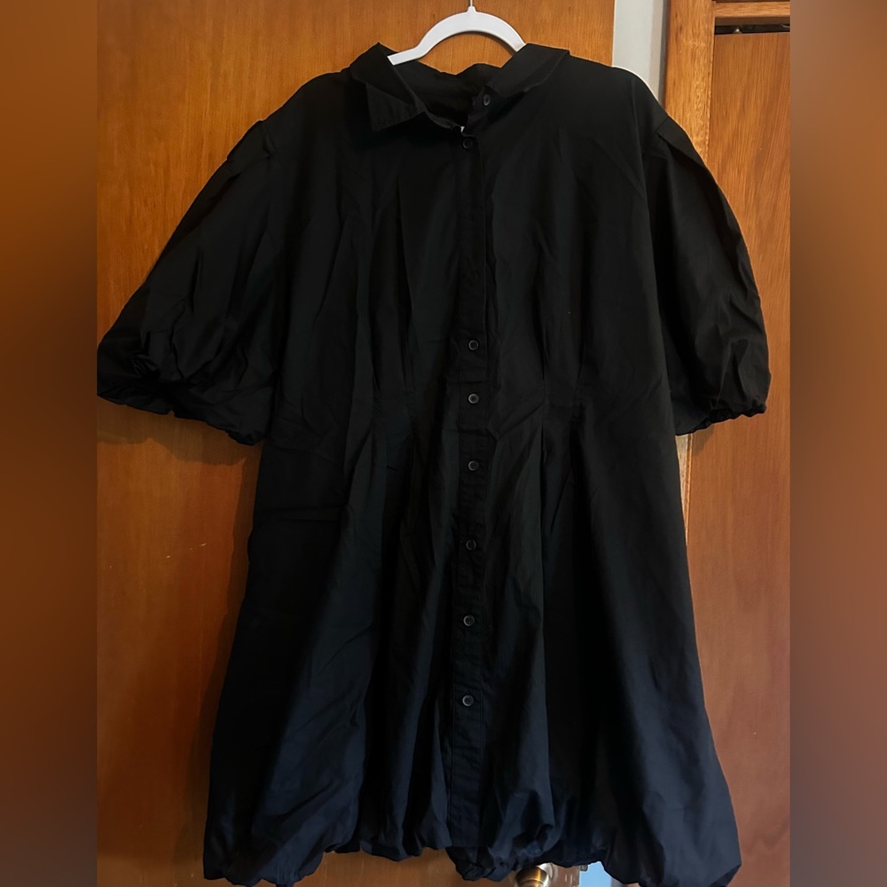 ARULA Classic Black Collared Shirt